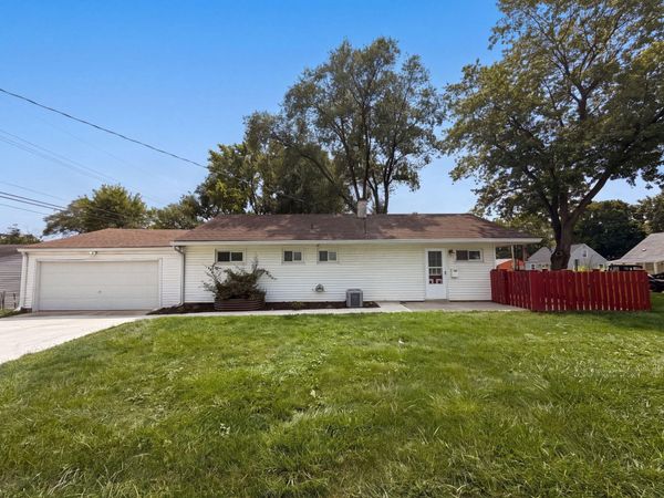 2221 Myrtle Avenue , Columbus, OH 43211