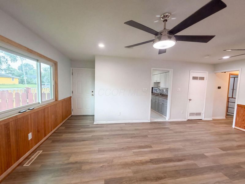 2221 Myrtle Avenue , Columbus, OH 43211 Photo 10