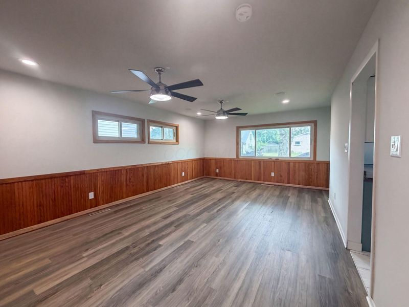 2221 Myrtle Avenue , Columbus, OH 43211 Photo 12
