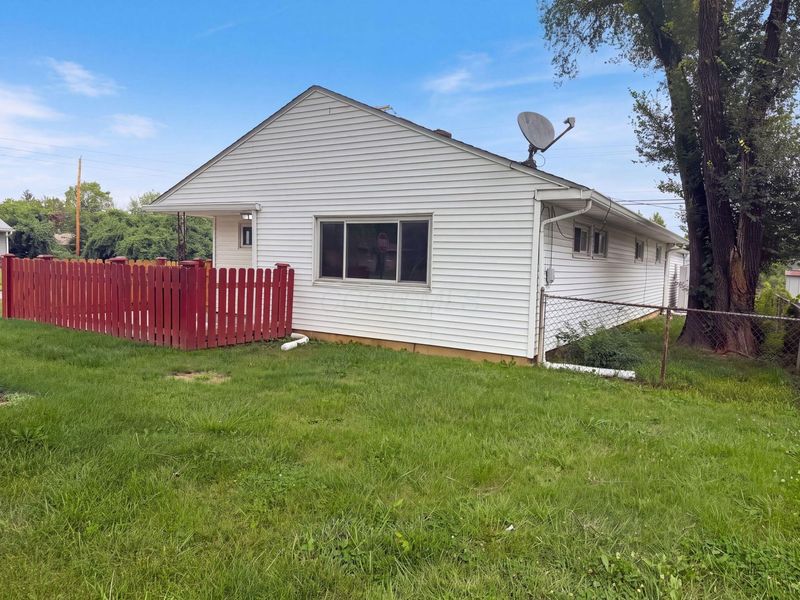 2221 Myrtle Avenue , Columbus, OH 43211 Photo 5