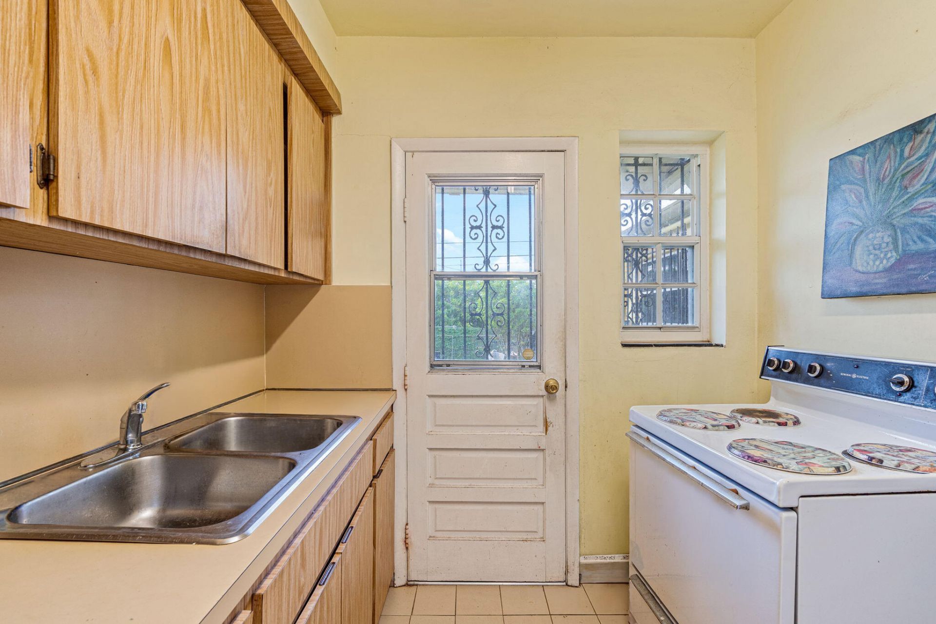 331 Tamiami Canal Road, Miami, FL 33144 Photo