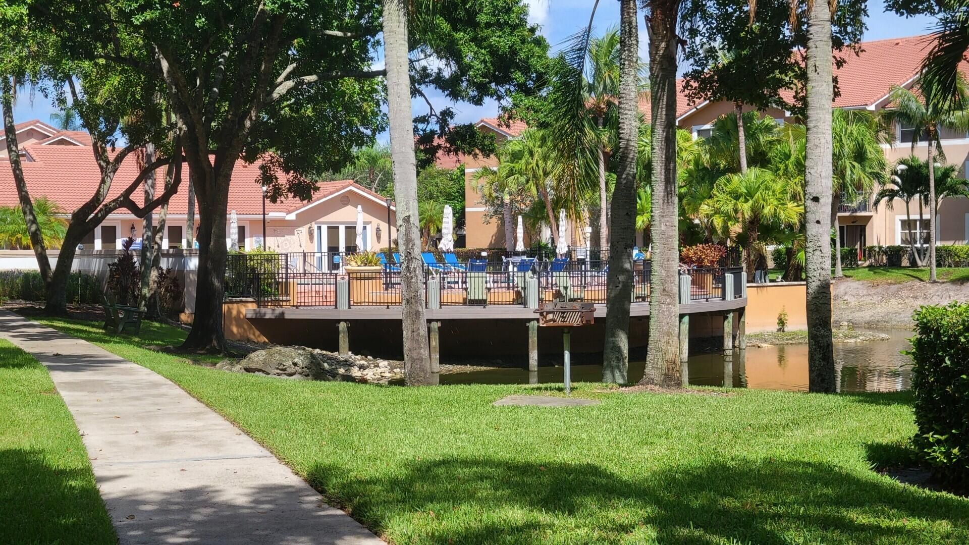 8851 Wiles Road, Unit 307, Coral Springs, FL 33067 Photo