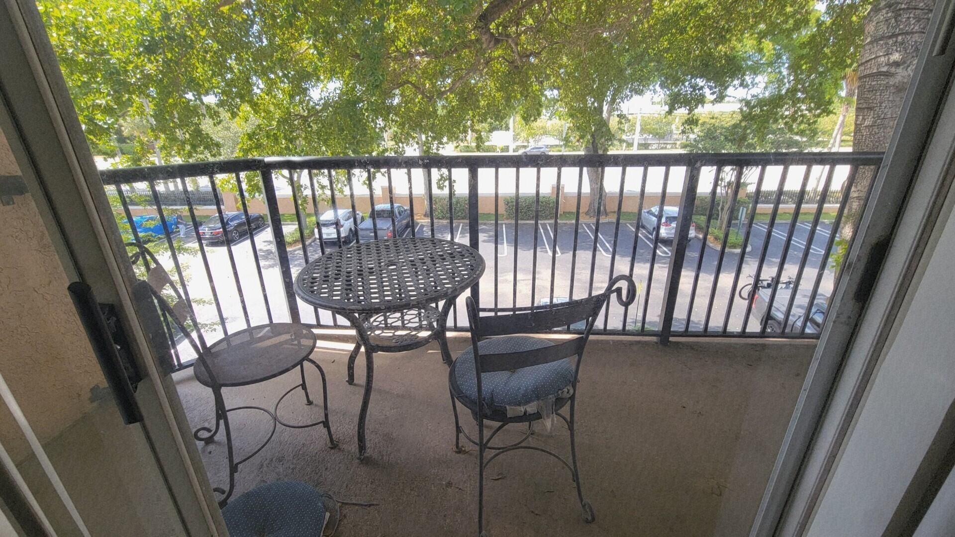 8851 Wiles Road, Unit 307, Coral Springs, FL 33067 Photo