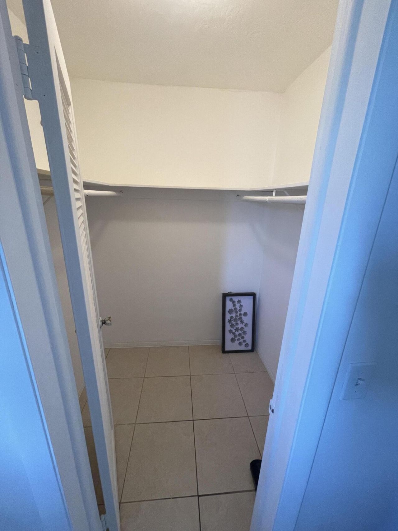 580 Egret Drive, Unit 314, Hallandale Beach, FL 33009 Photo