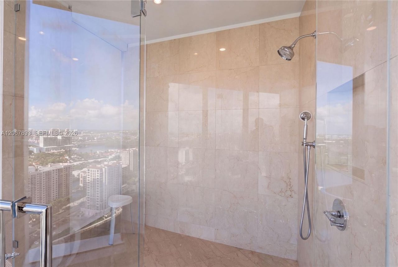 15701 Collins Ave , Unit 3005, Sunny Isles Beach, FL 33160 Photo