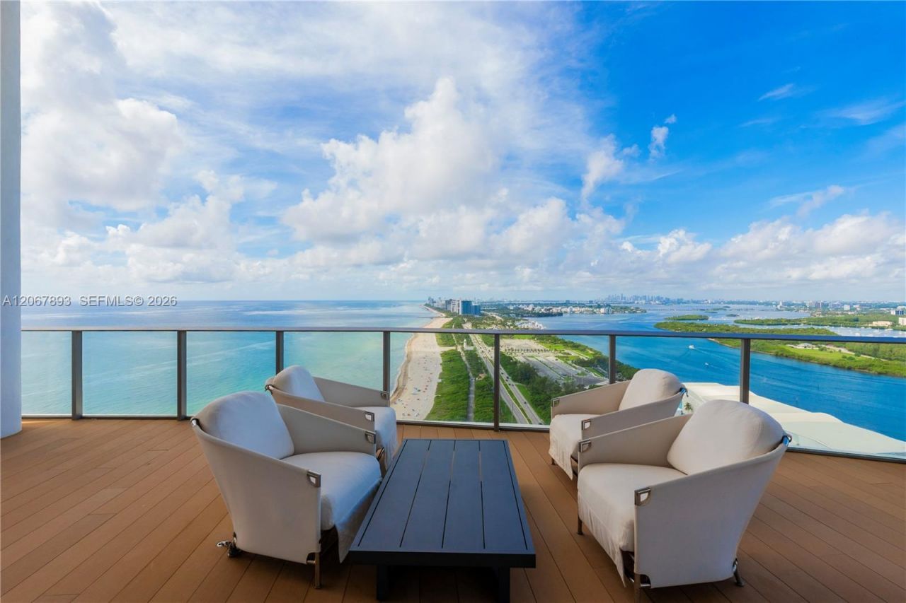 15701 Collins Ave , Unit 3005, Sunny Isles Beach, FL 33160 Photo