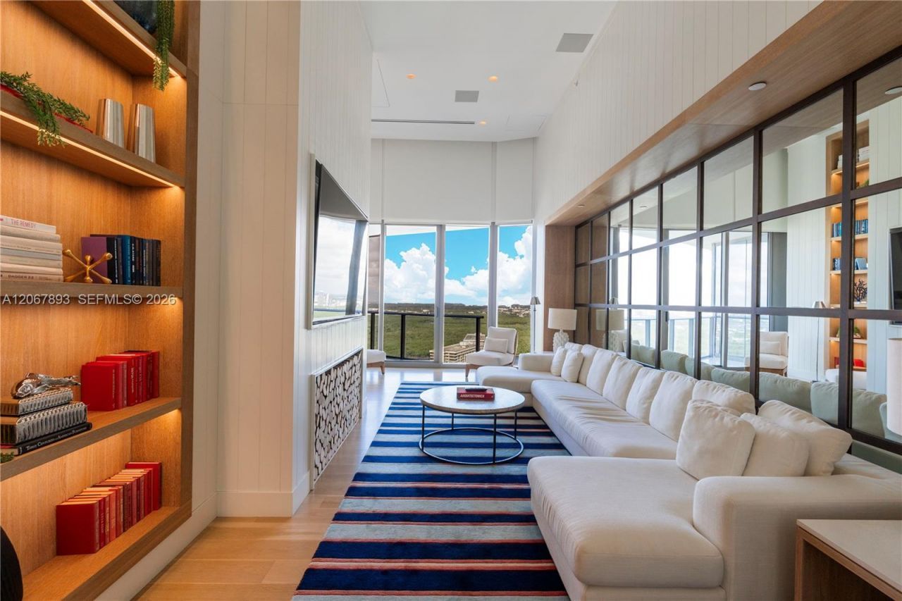 15701 Collins Ave , Unit 3005, Sunny Isles Beach, FL 33160 Photo