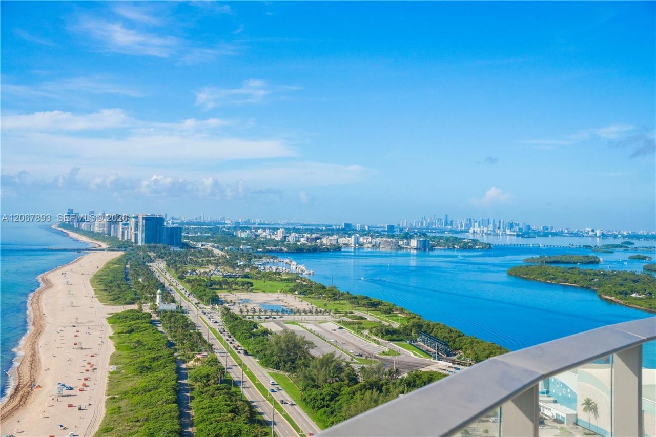 15701 Collins Ave , Unit 3005, Sunny Isles Beach, FL 33160 Photo