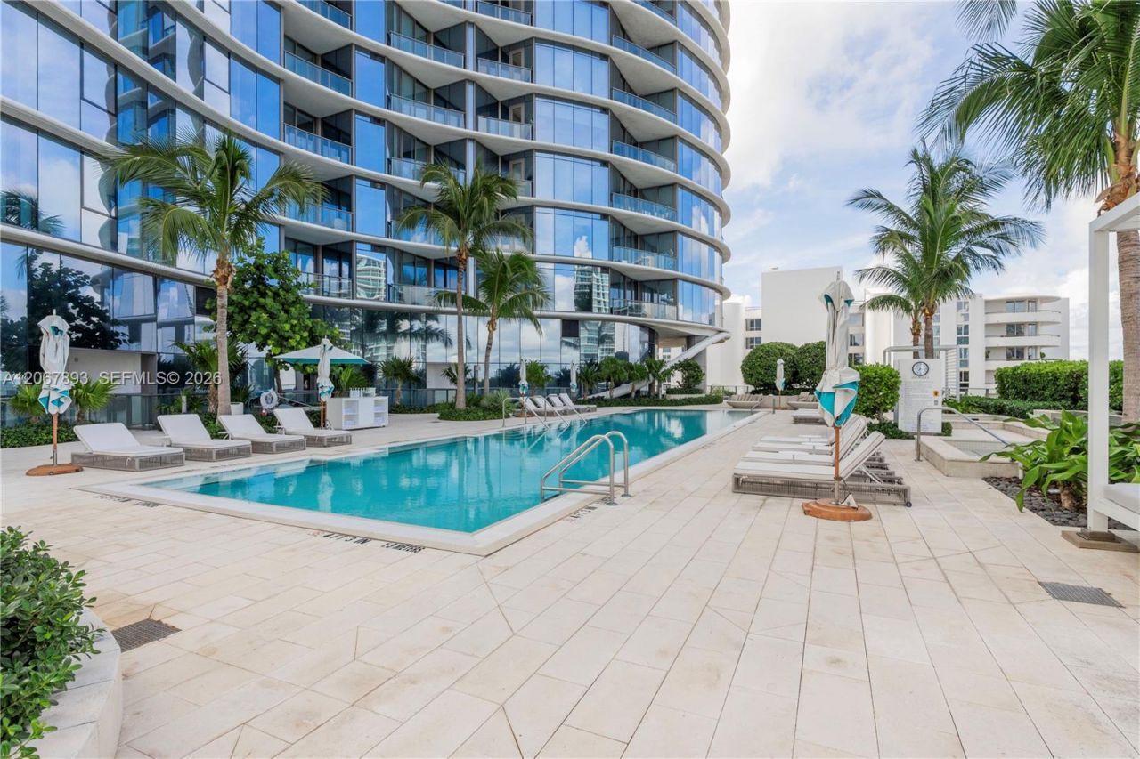15701 Collins Ave , Unit 3005, Sunny Isles Beach, FL 33160 Photo