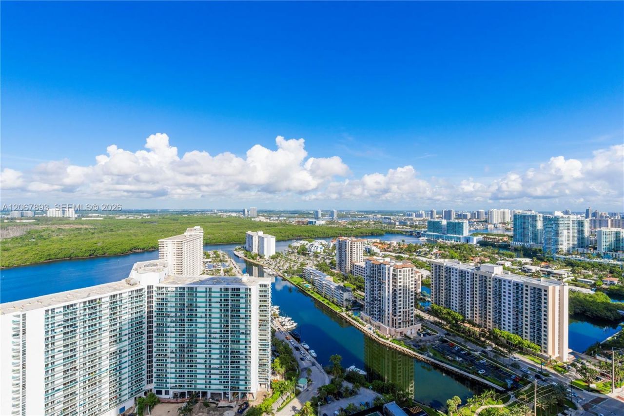15701 Collins Ave , Unit 3005, Sunny Isles Beach, FL 33160 Photo