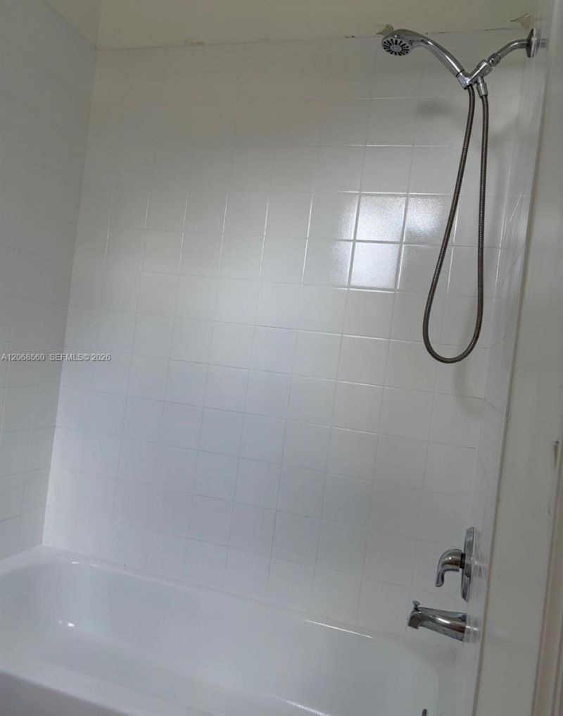 6623 Winfield Blvd , Unit 9-4, Margate, FL 33063 Photo