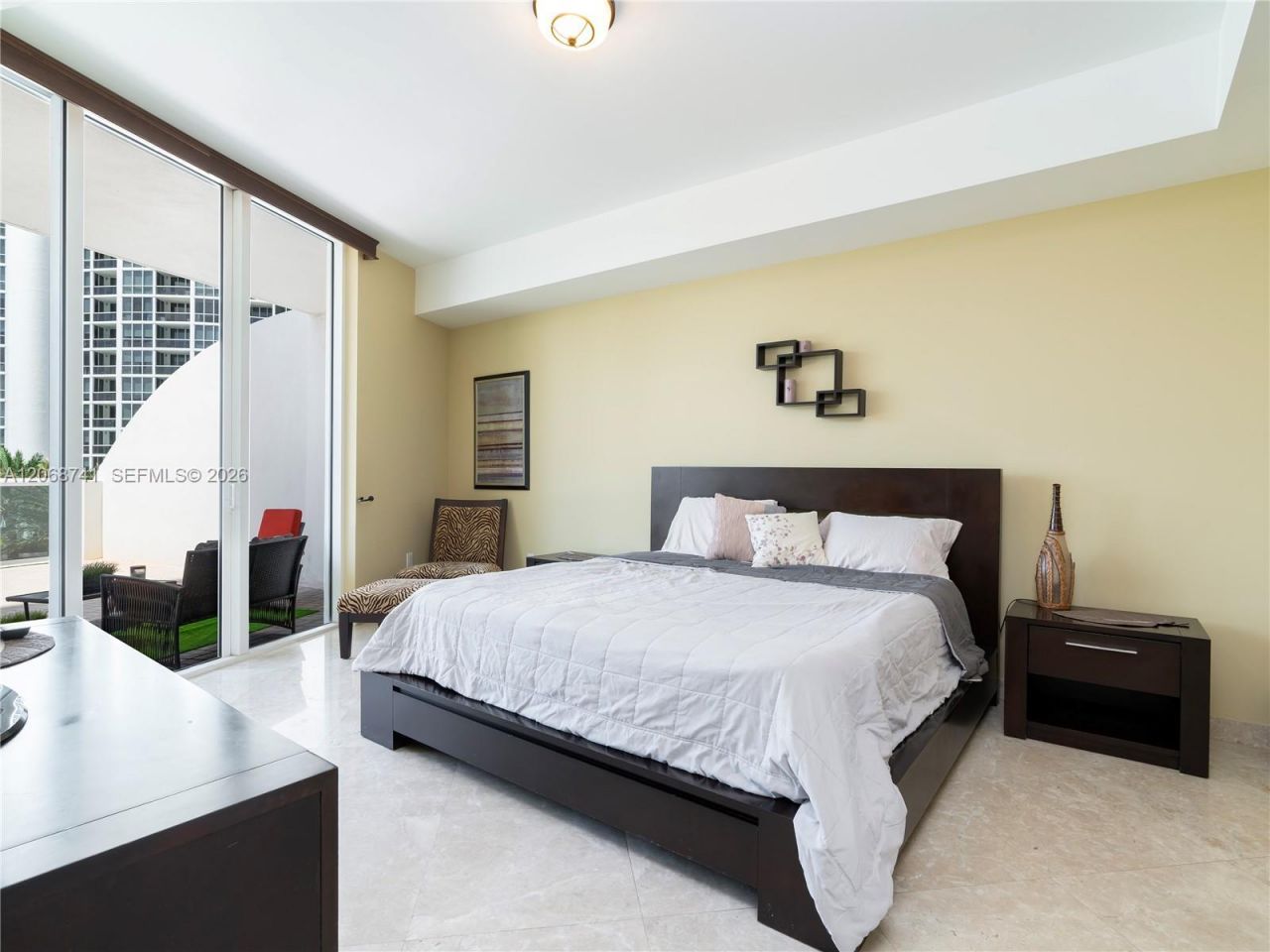18101 Collins Ave , Unit 503, Sunny Isles Beach, FL 33160 Photo