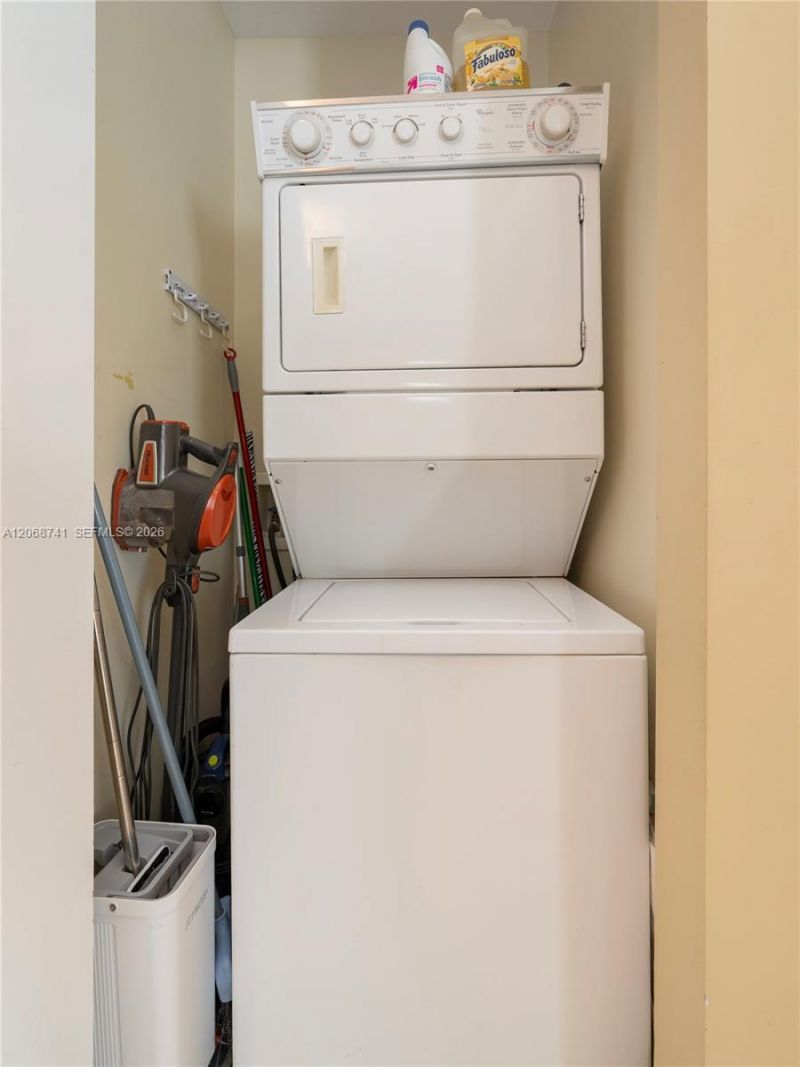 18101 Collins Ave , Unit 503, Sunny Isles Beach, FL 33160 Photo