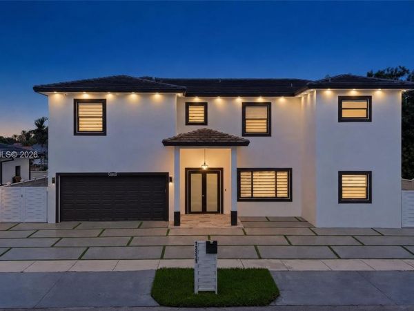 13331 SW 41st St , Miami, FL 33175