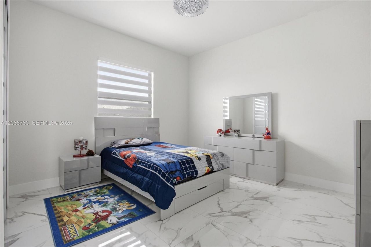 13331 SW 41st St , Miami, FL 33175 Photo