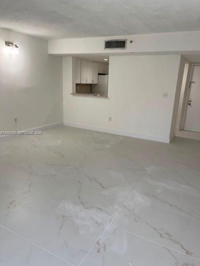 8650 SW 133rd Ave Rd, Unit 208, Miami, FL 33183 Photo