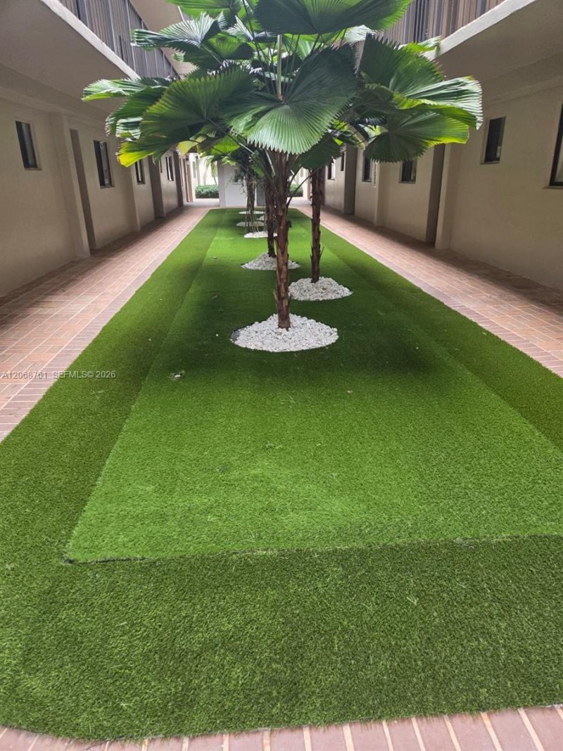 8650 SW 133rd Ave Rd, Unit 208, Miami, FL 33183 Photo