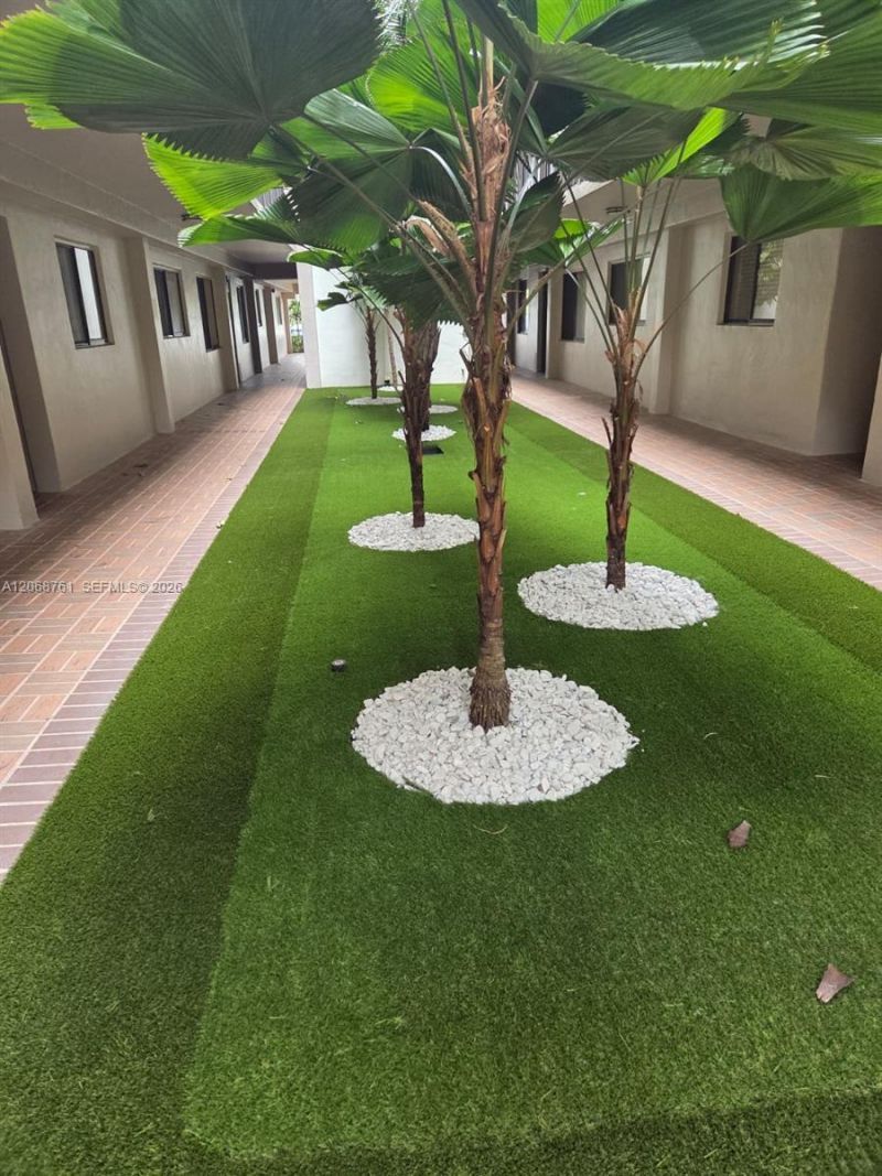8650 SW 133rd Ave Rd, Unit 208, Miami, FL 33183 Photo