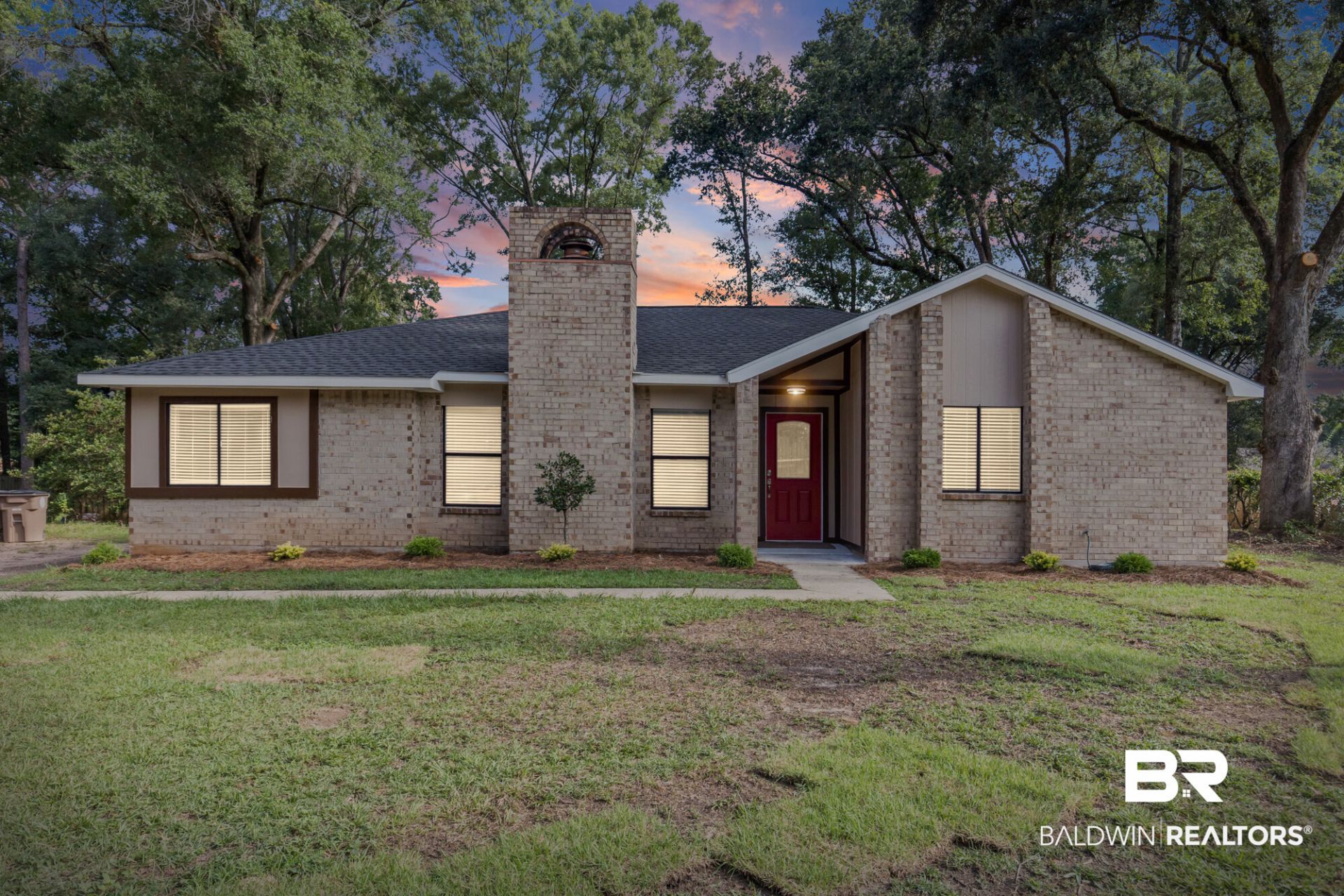 6436 Southampton Way, Mobile, AL 36618 Main Photo