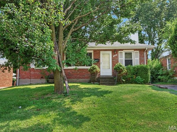 9120 Harold Drive , St Louis, MO 63134