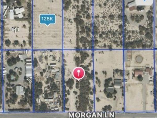 1270 W Morgan Lane , Pahrump, NV 89060
