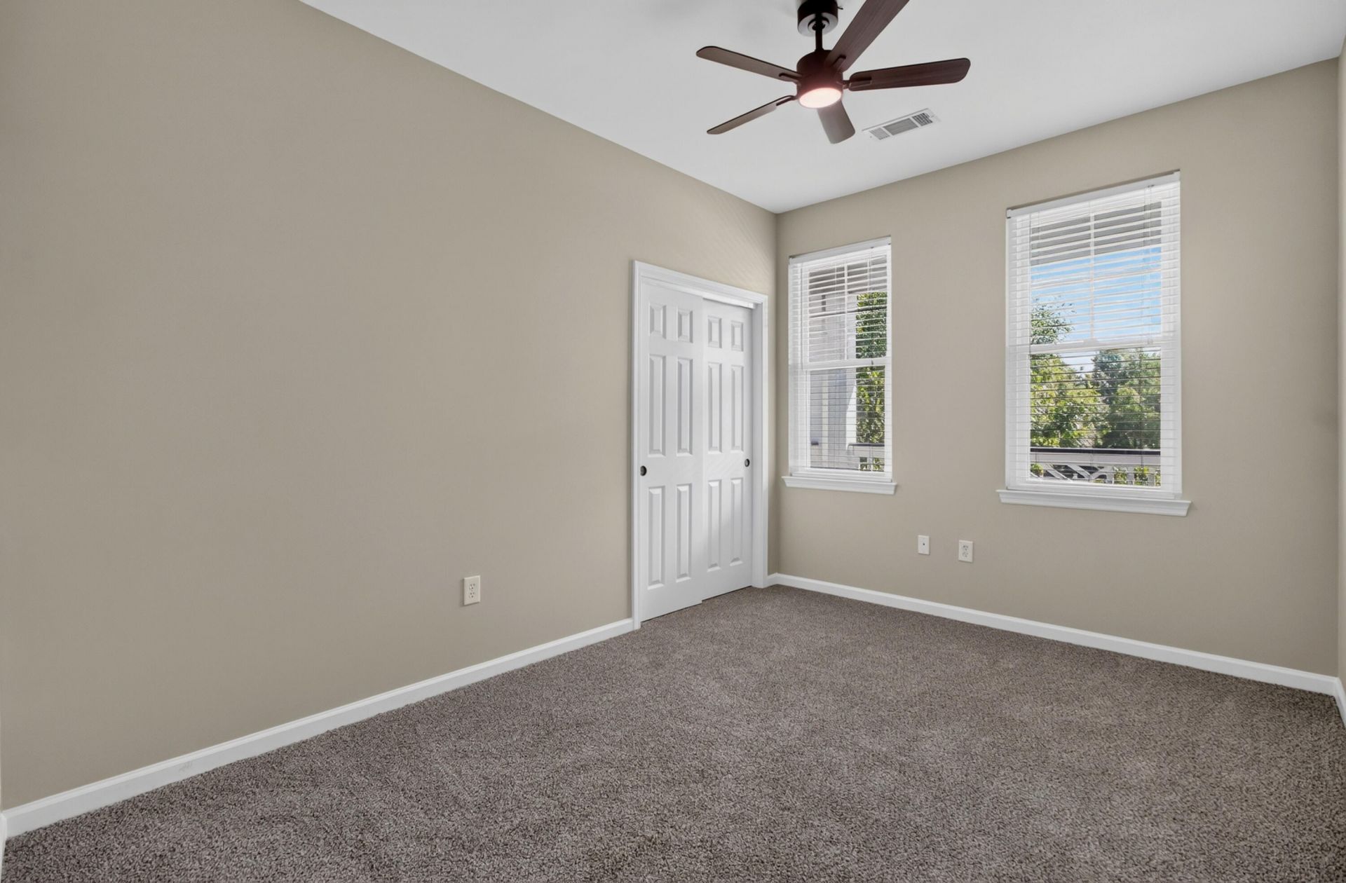 1225 Blakeway Street Photo 22