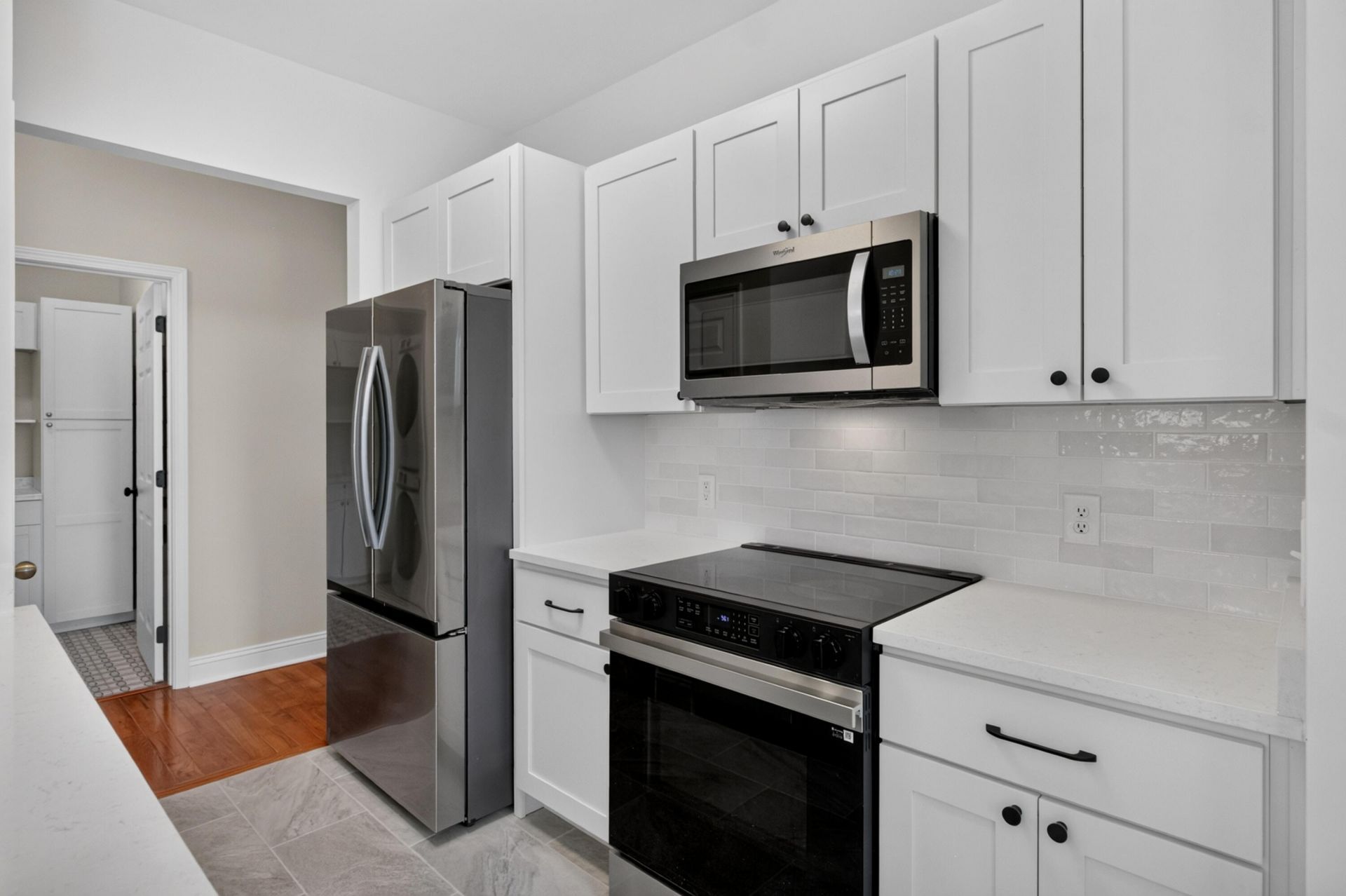 1225 Blakeway Street Photo 7