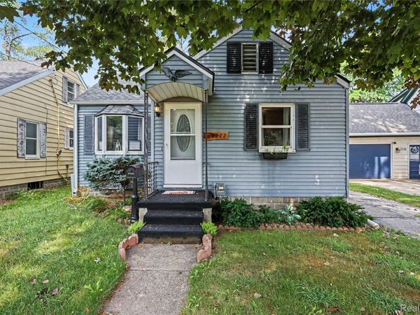 3222 Osler Court, Saginaw, Mi 48602