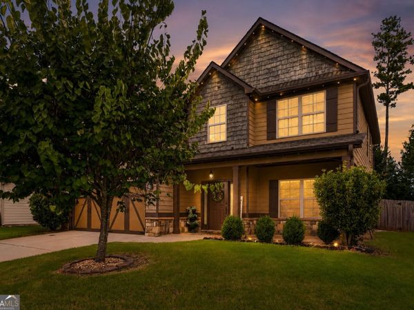 217 Cliffhaven Circle, Newnan, GA 30263