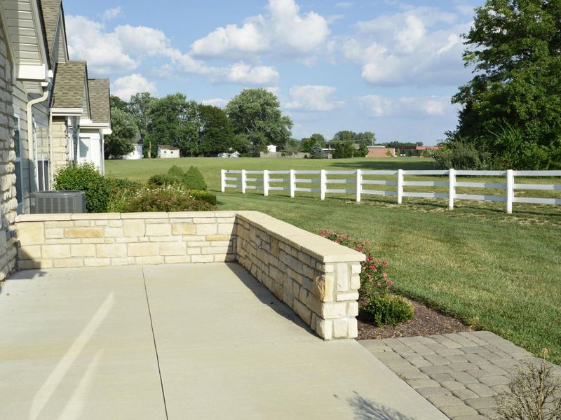 5163 Crescent Ridge Drive , Clayton, OH 45315 Photo 3