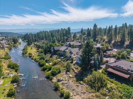 10037 Southeast River Street, Truckee, CA 96161 Photo