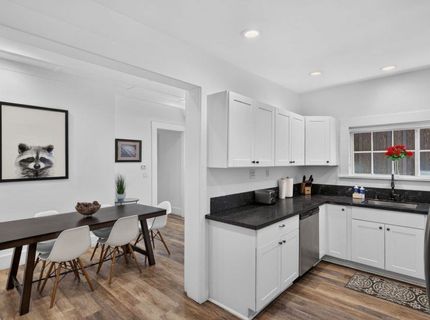 10037 Southeast River Street, Truckee, CA 96161 Photo