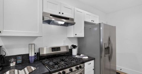 10037 Southeast River Street, Truckee, CA 96161 Photo