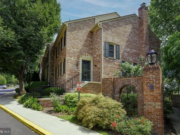 7518 WESTLAKE TERRACE , Unit 32, BETHESDA, MD 20817