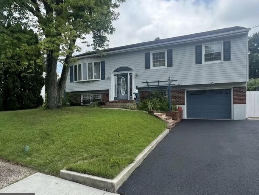 445 Patton Drive , Warminster, PA 18974 Main Photo