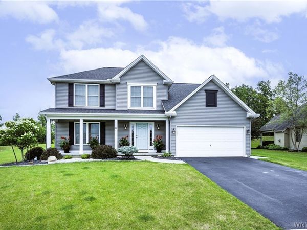 22 Vista Court , Buffalo, NY 14224