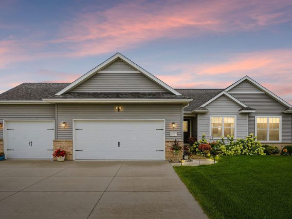 1807 Waxwing Way, Waterloo, IA 50701