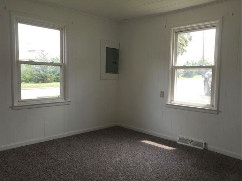 4660 Darrow Road, Stow, OH 44224 Photo 11