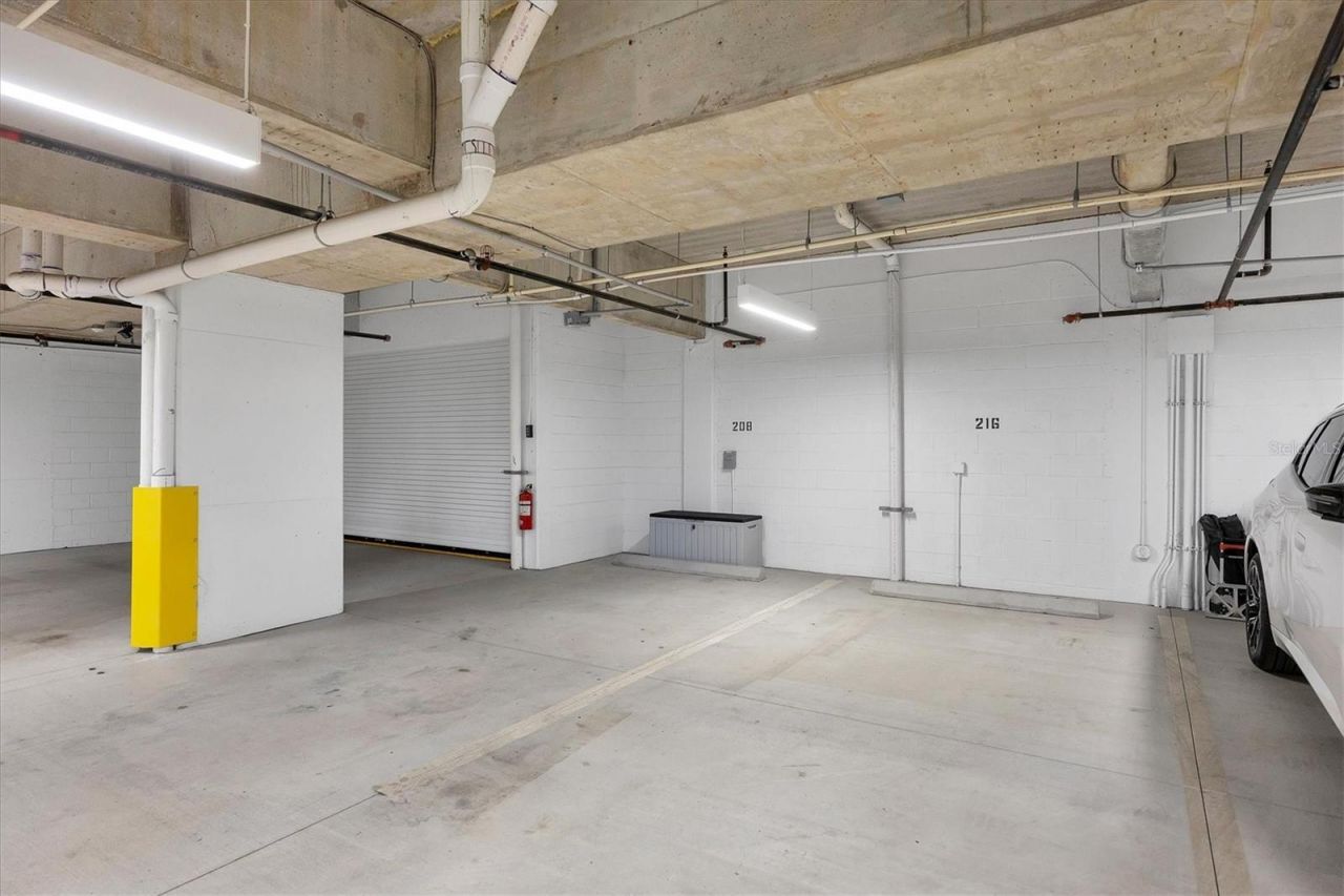 1558 4th Street , Unit 216, Sarasota, FL 34236 Photo