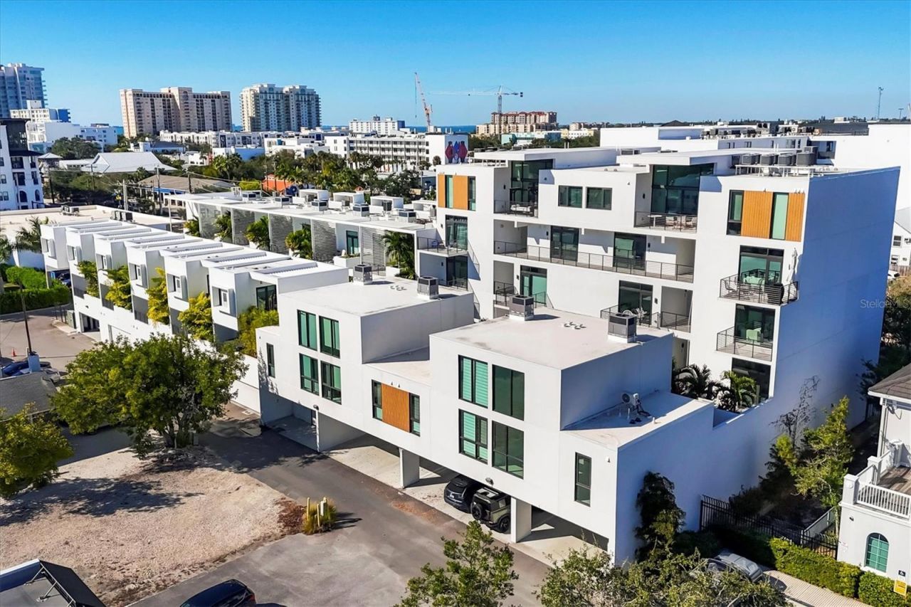 1558 4th Street , Unit 216, Sarasota, FL 34236 Photo