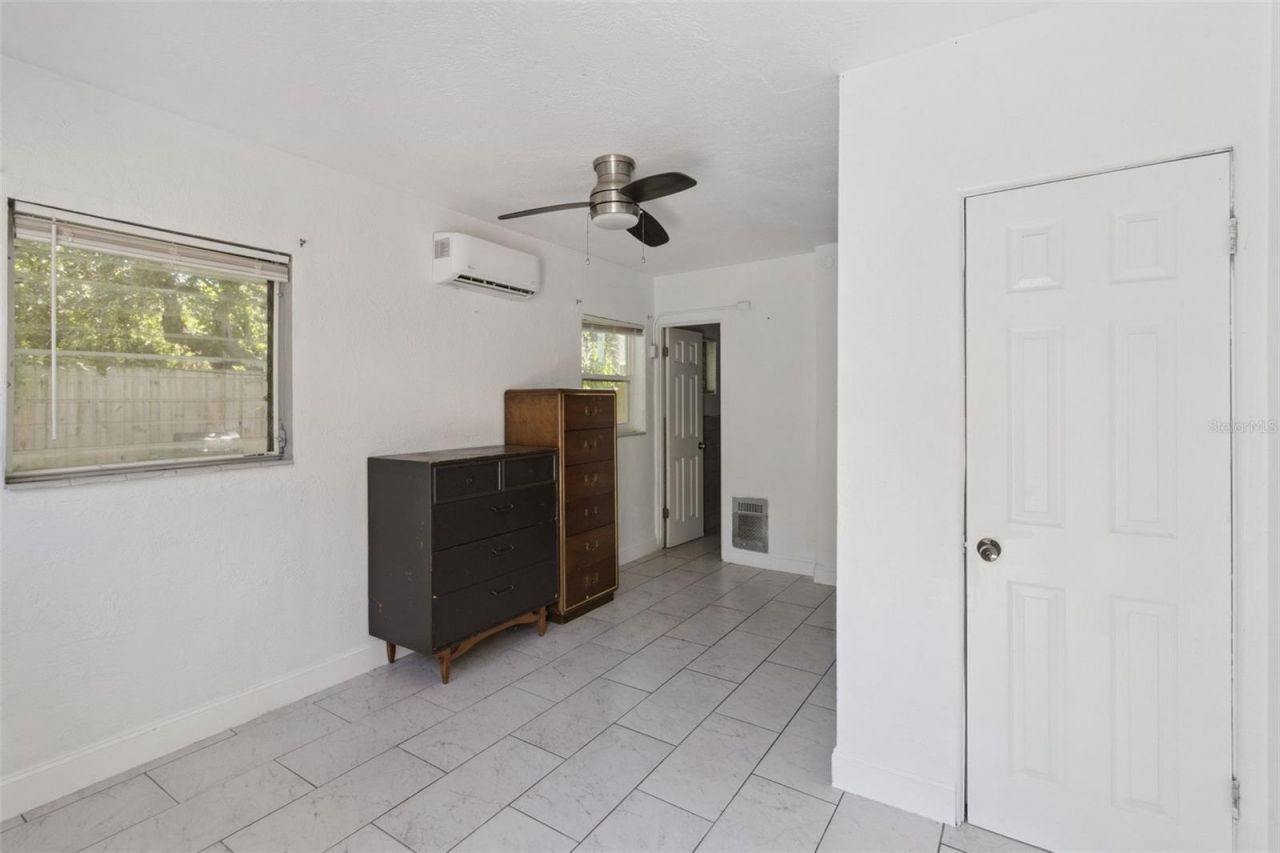 1743 Yale Street S, Saint Petersburg, FL 33712 Photo