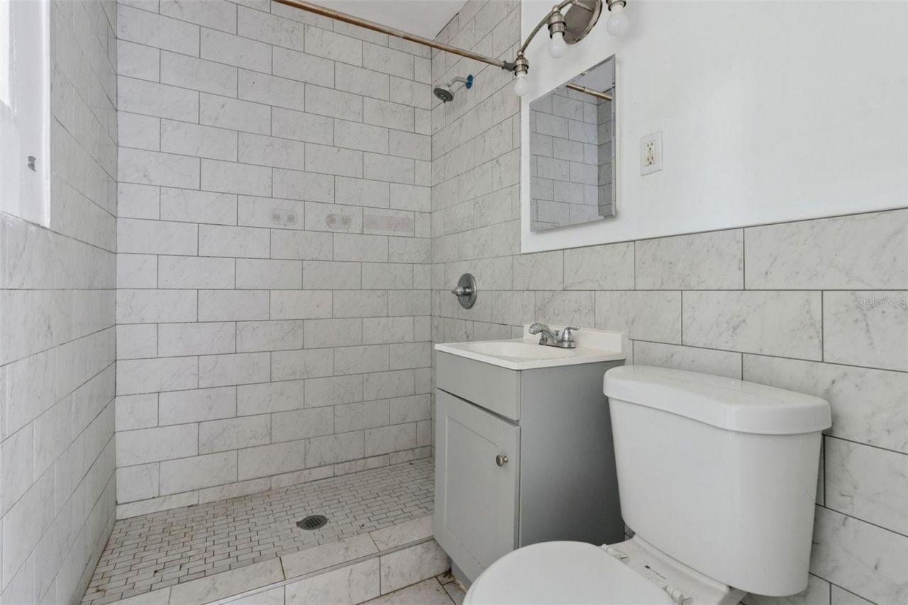 1743 Yale Street S, Saint Petersburg, FL 33712 Photo