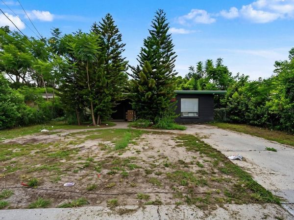 1803 E BOUGAINVILLEA AVENUE, TAMPA, FL 33612