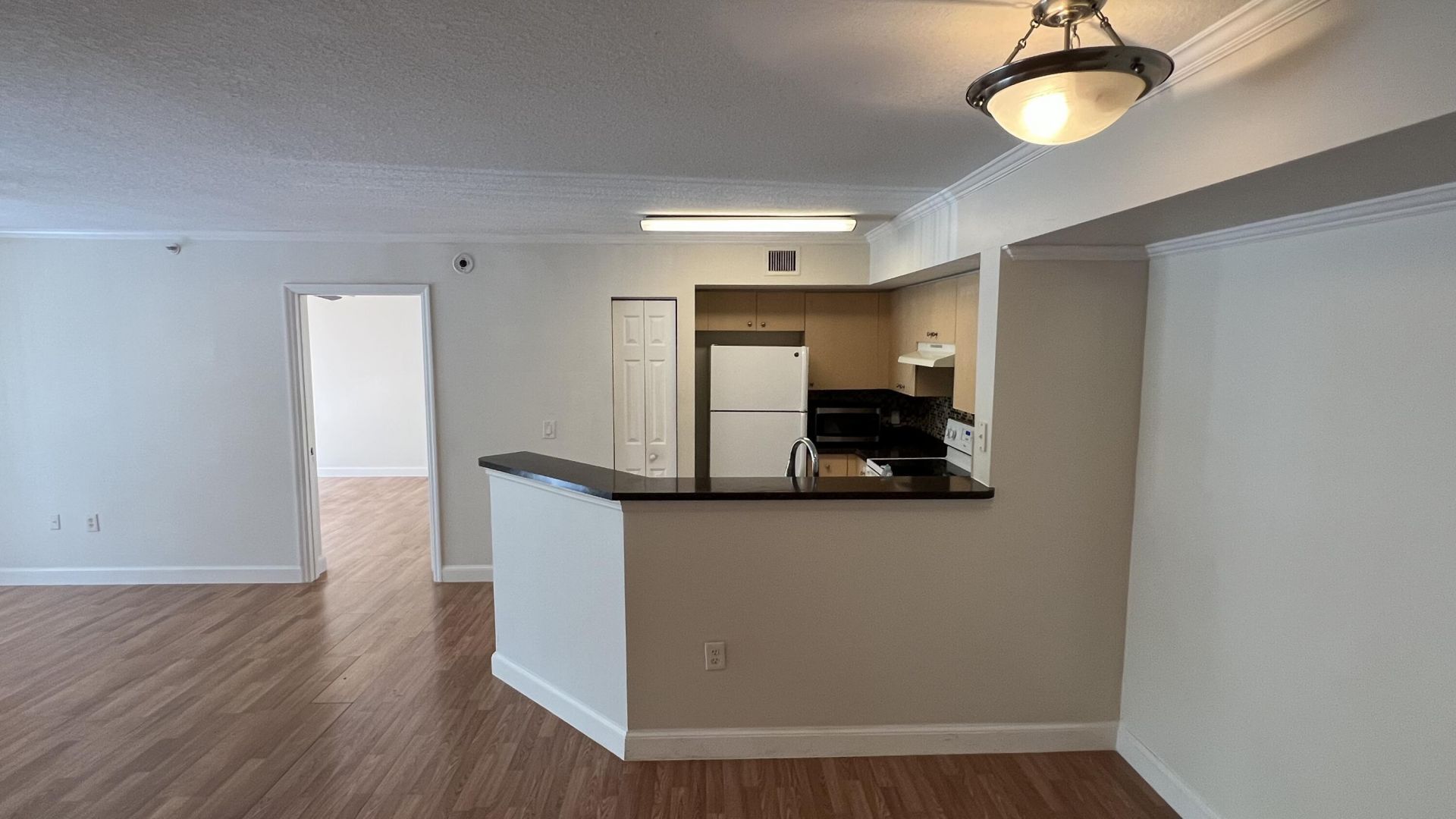 4021 San Marino Boulevard, Unit 205, West Palm Beach, FL 33409 Photo