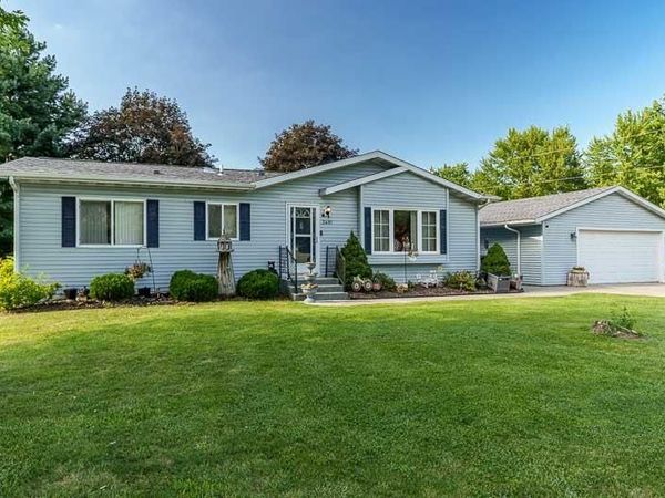 2491 Oxford Lane, Beloit, WI 53511
