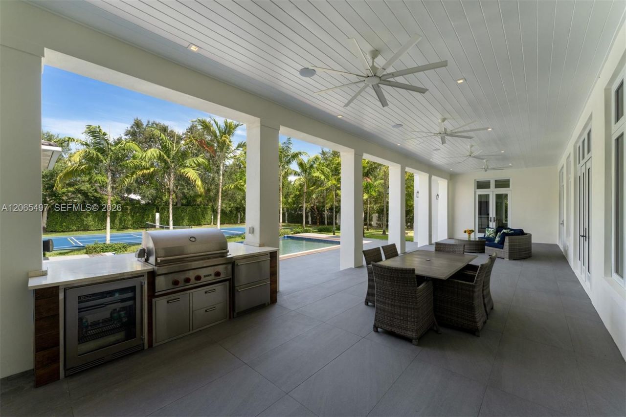 11275 SW 64th Ave , Pinecrest, FL 33156 Photo