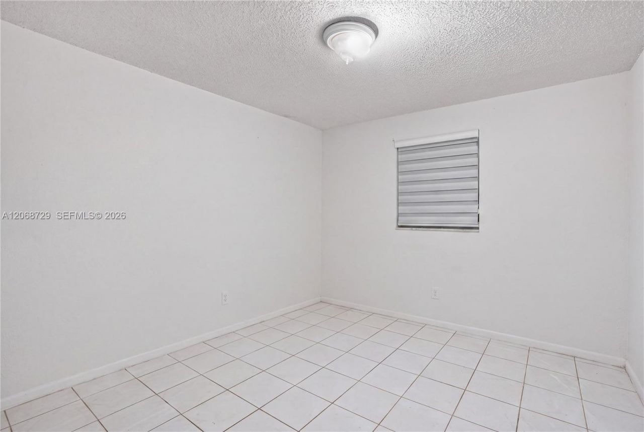 2050 SW 122nd Ave , Unit 21, Miami, FL 33175 Photo