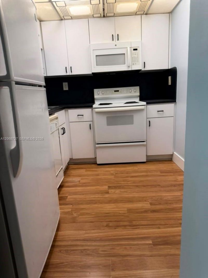 11780 SW 18th St , Unit 215-2, Miami, FL 33175 Photo