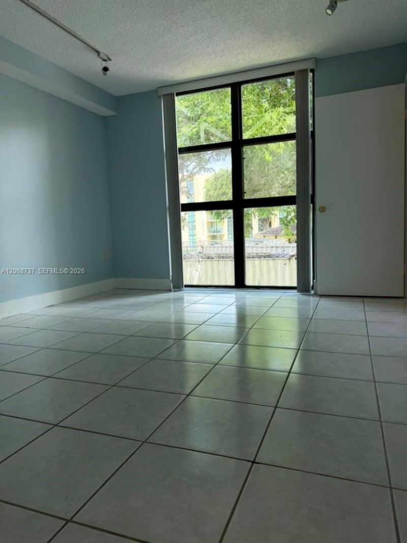 11780 SW 18th St , Unit 215-2, Miami, FL 33175 Photo