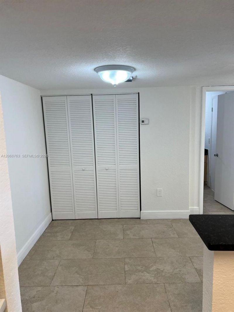 7110 NW 179th St , Unit 310, Hialeah, FL 33015 Photo